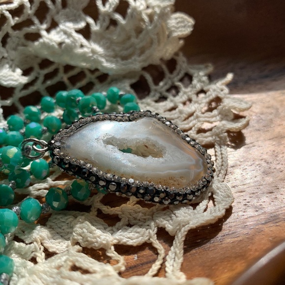 ๐HP๐Beautiful sliced Agate Geode Necklace | JG Jewels - Picture 4 of 13